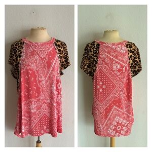 Oddy paisley and animal print tee